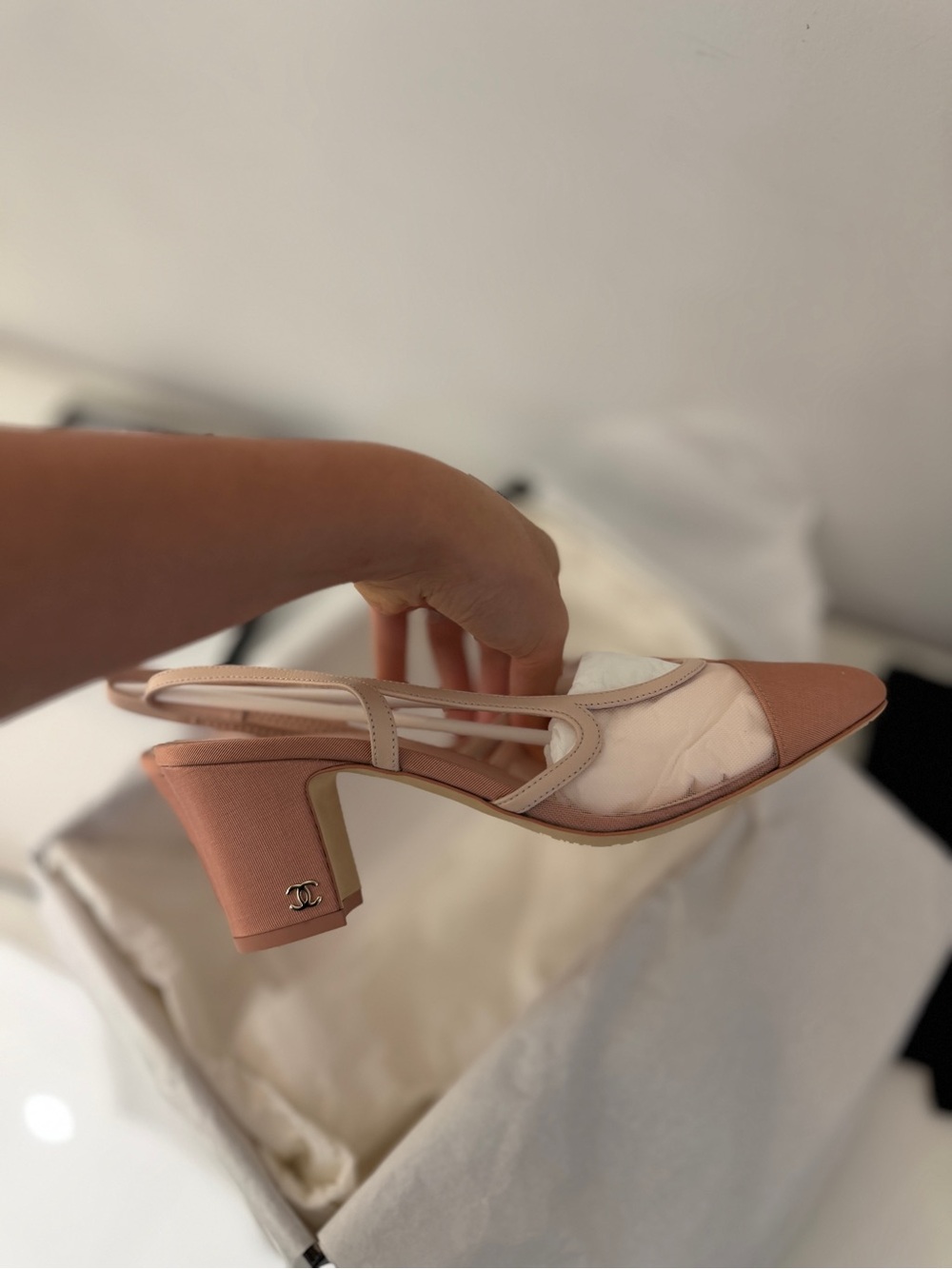 Chanel 26P Pink Mesh Slingback Heel | NIB | Size 37.5 - Picture 17 of 17